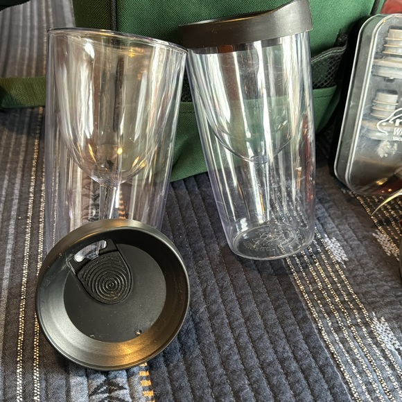 Wine To Go Bundle- PicnicTime Wine Pack Glasses & Outdoor Blanket & Accessories - Picture 3 of 14